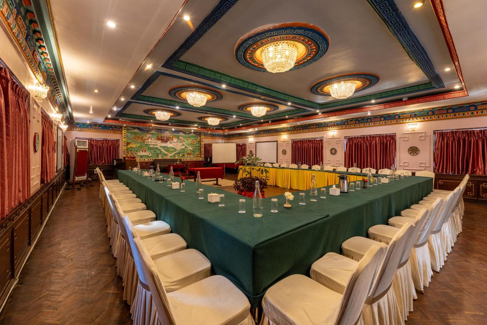 Hotel Marshyangdi Kathmandu Luaran gambar